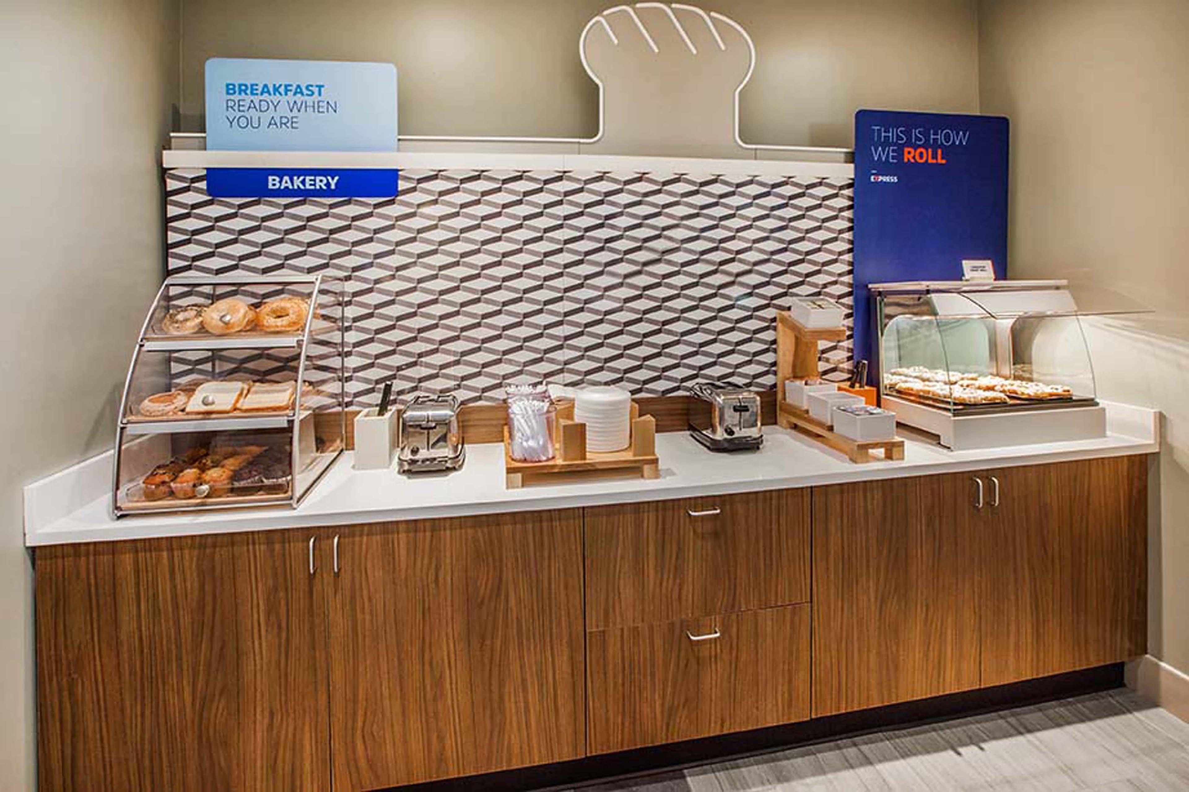 Holiday Inn Express & Suites - Sterling By Ihg Bagian luar foto